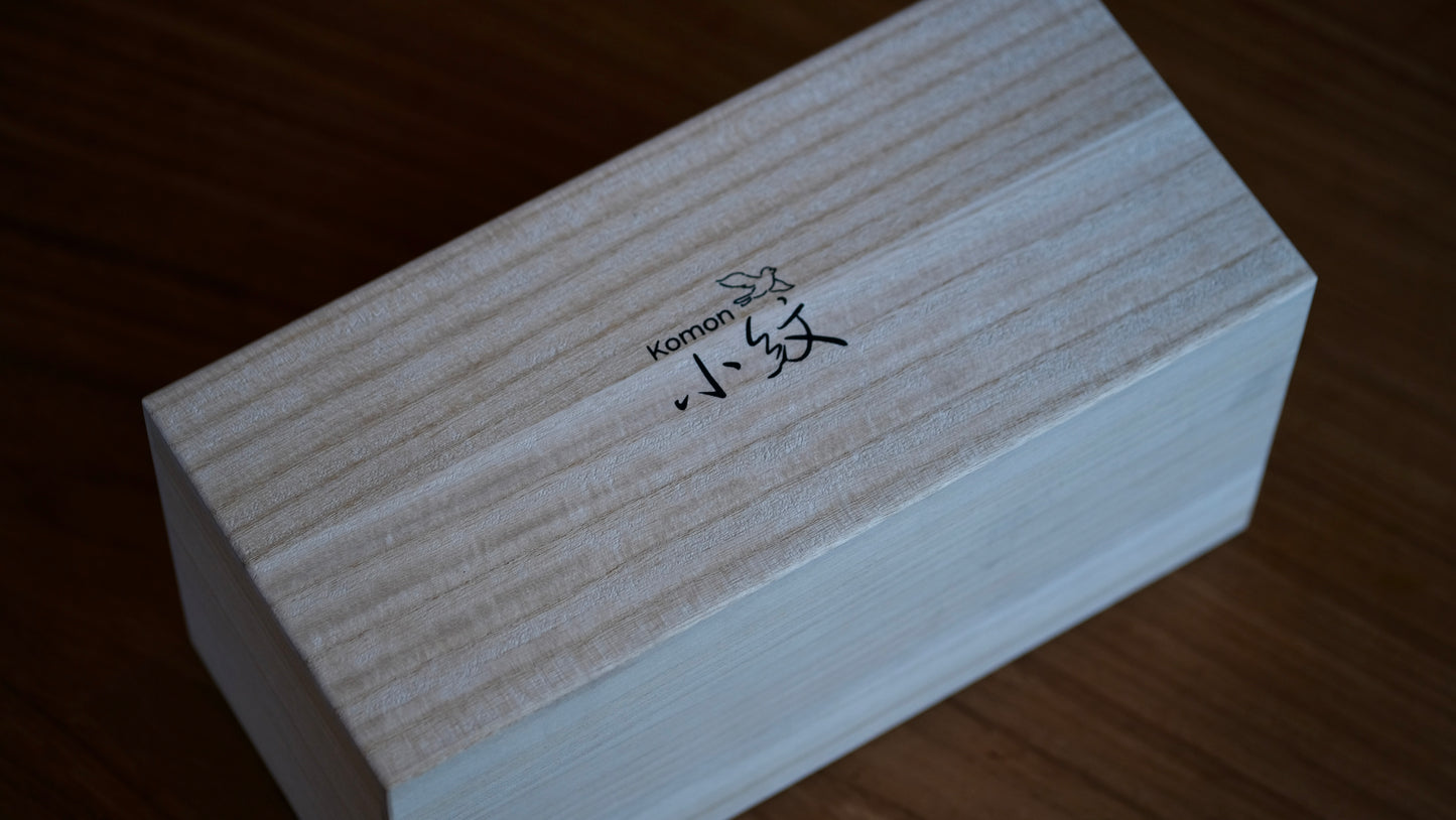Komon Seji Okuda Mug Gift Set In Kiri Box
