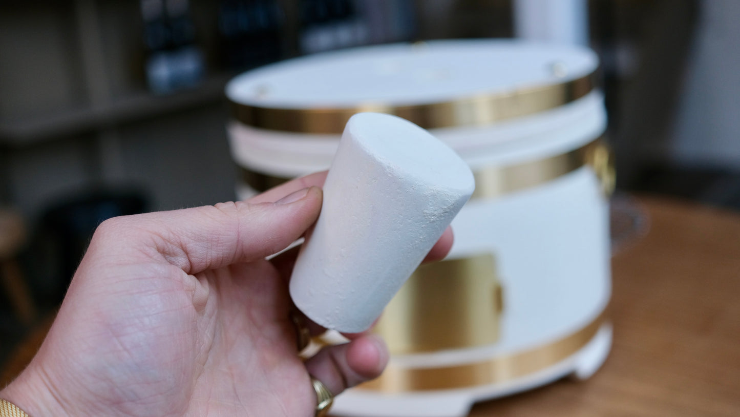 Komon Maruwa Kogyo Round Yokubari Shichirin With Lid