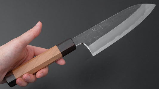 Hitohira Togashi Blue #2 Kurouchi Santoku kersenhouten handvat (ebbenhouten uiteinde)