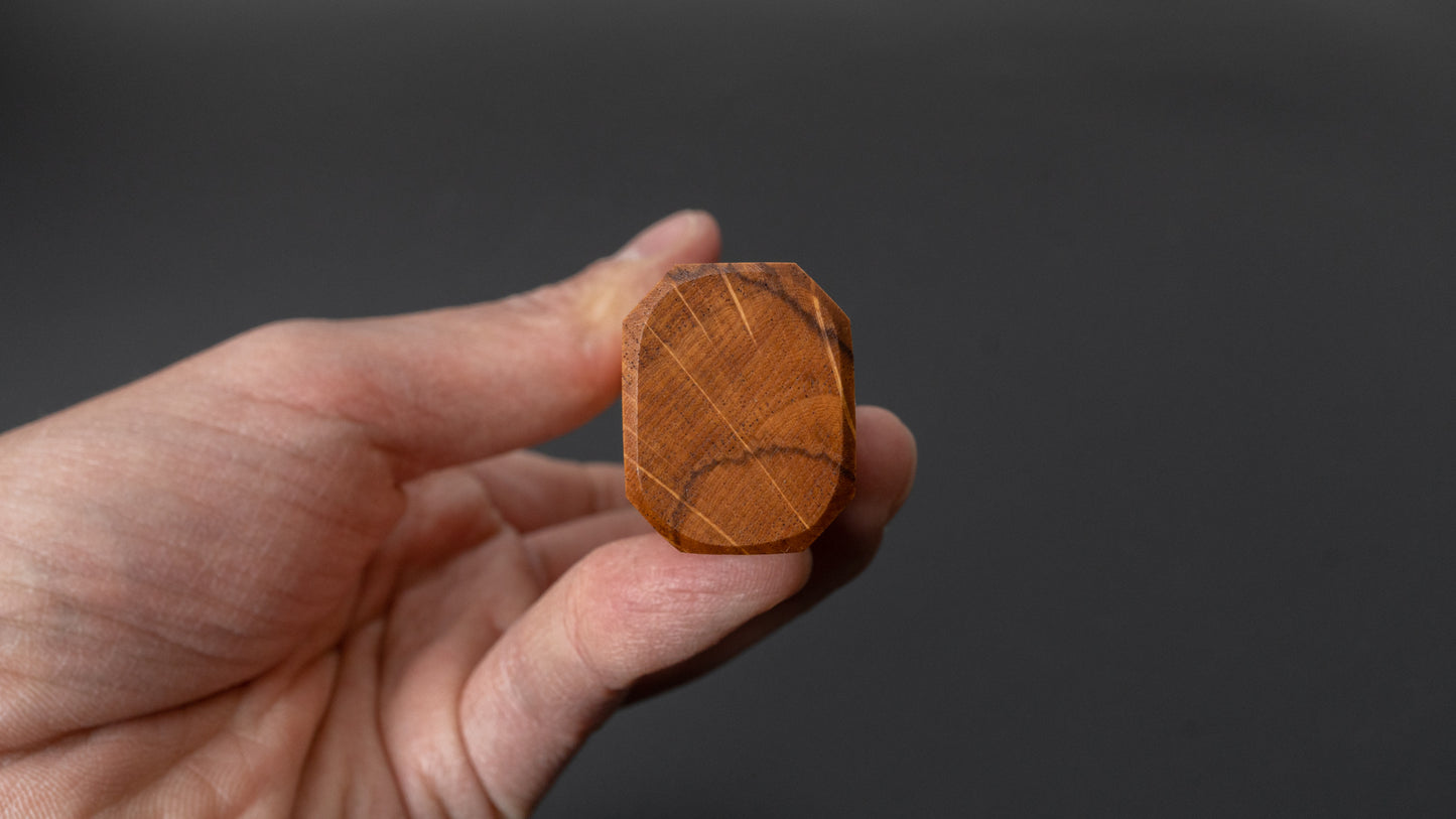 Hitohira KMT Lacquered Mono Oak Handle Natural (Santoku/ Nakiri)