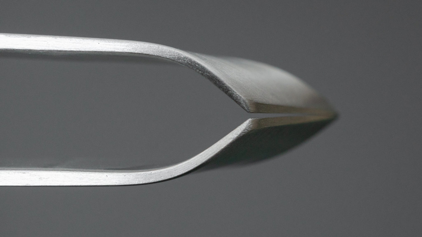 Hitohira Small Yanagi Fish Tweezer
