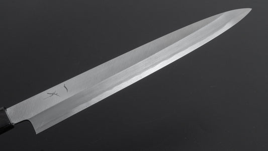 Hitohira Kikuchiyo Manzo Wit #3 Yanagiba 270 mm walnoot handvat (Saya)