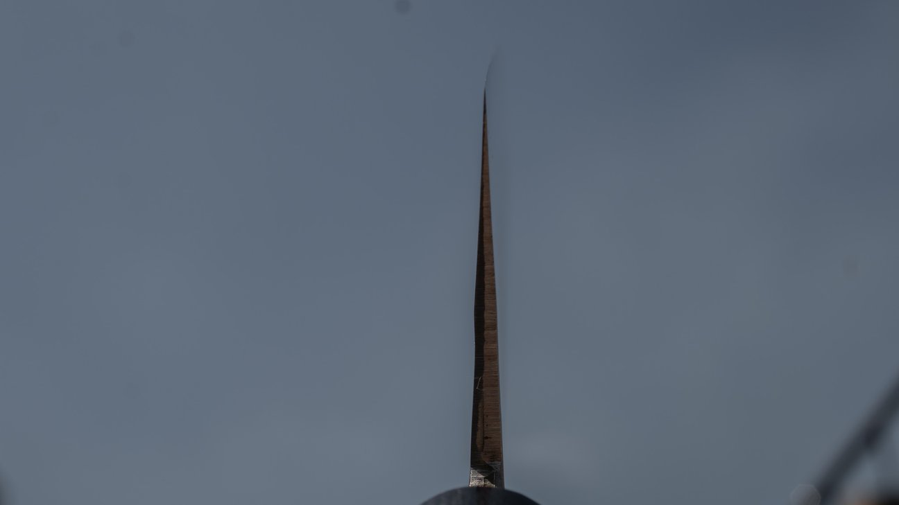 Hitohira NM Tsuchime Santoku 165mm Ho Wood Handle