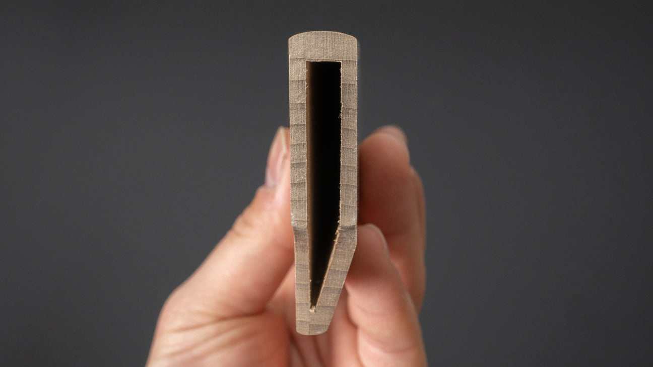 Hitohira Mumei Ho Hout Saya Mioroshi Deba 210 mm