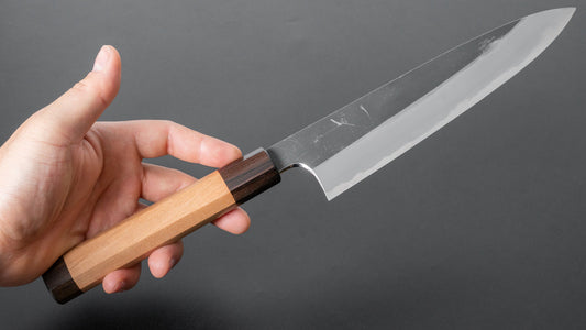 Hitohira Togashi Blue #2 Kurouchi Gyuto 210 mm kersenhouten handvat (ebbenhouten uiteinde)