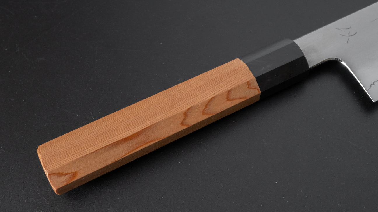 Hitohira Kikuchiyo Izo Zilver #3 Gyuto 240 mm cederhouten handvat