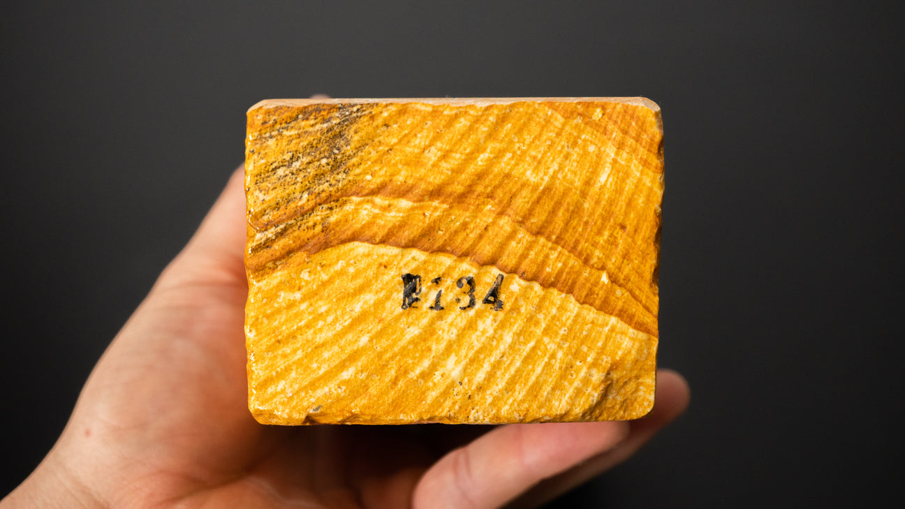 Morihei Natsuya natuursteen (nr.134)