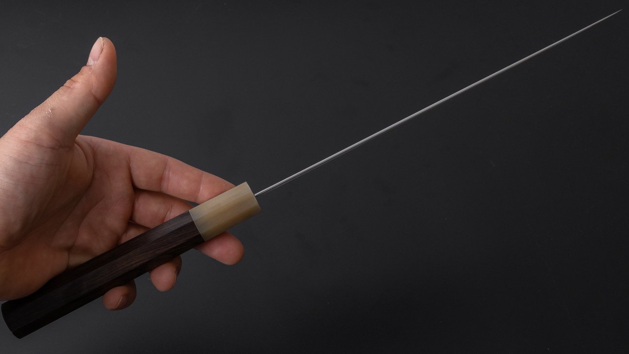 Hitohira Ashi Zweeds roestvrij Gyuto 240 mm ebbenhouten handvat