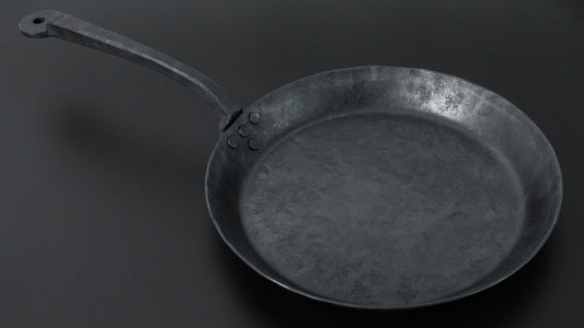 Kanatoko Hand Forged Iron Frying Pan 235mm Bottom Size (3mm/ Custom Ordered)