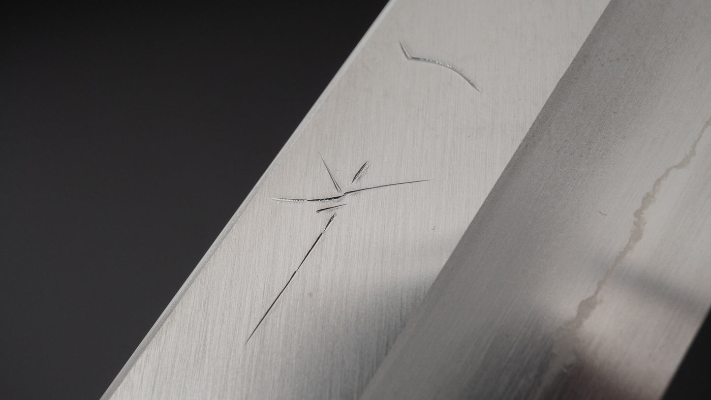 Hitohira Kikuchiyo Kyuzo Silver #3 Migaki Kiritsuke Gyuto 210mm Lacquered Handle (Black and Red)