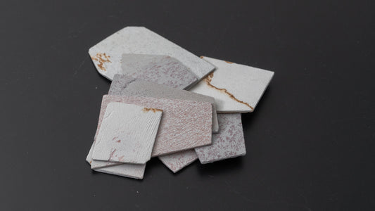 Hitohira Picked Hideriyama Hazuya Finger Stone 100g