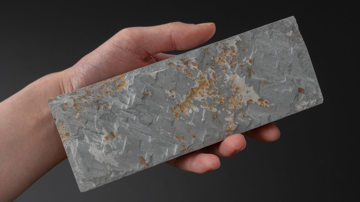 Hitohira Picked Mizukihara Uchigumori Natural Stone (No.0005)