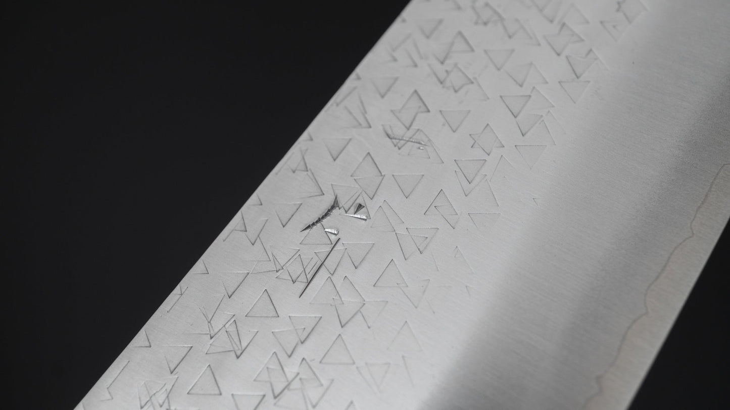 Hitohira Echizen SG2 Tsuchime Santoku 170 mm walnoot handvat