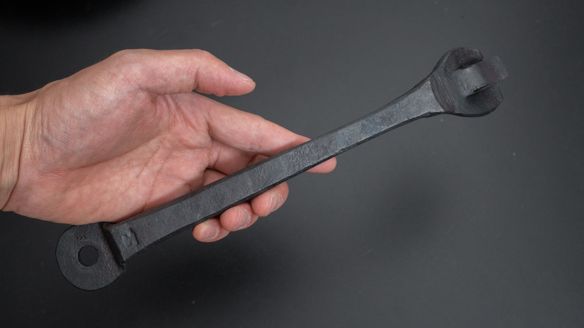 Kanatoko Hand Forged Iron Frying Pan (Removable Handle)
