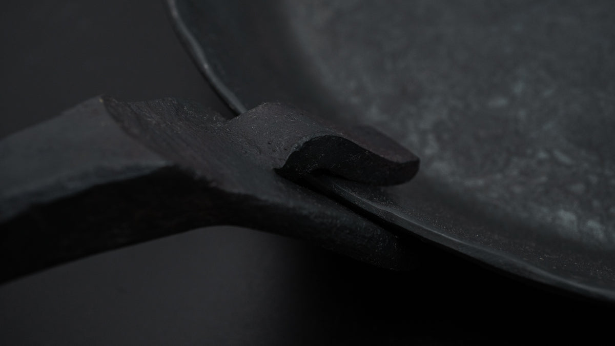 Kanatoko Hand Forged Iron Frying Pan (Removable Handle)
