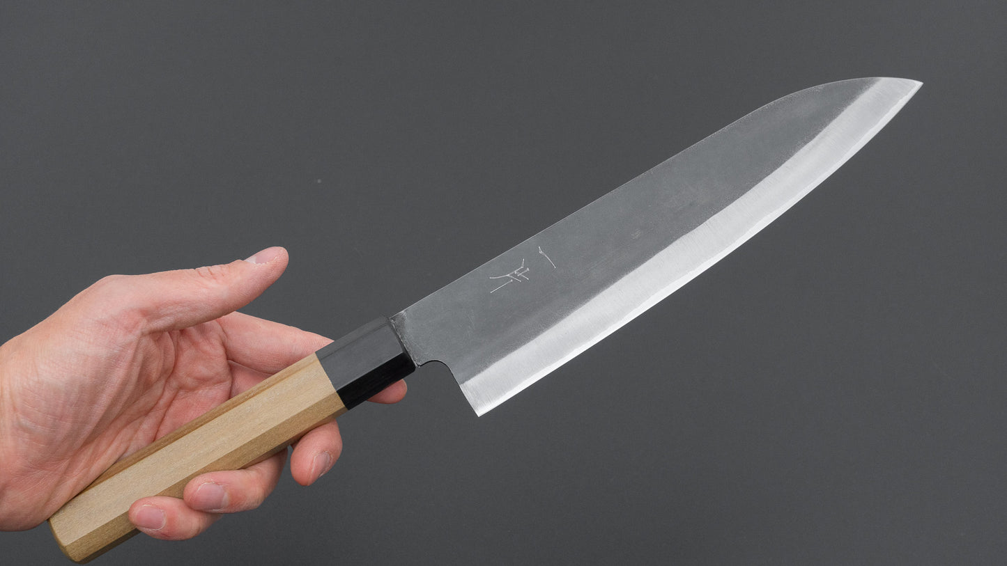 Hitohira Hizen Kurouchi Blue #1 roestvrijstalen gyuto met een handvat van 210 mm en Ho-hout.