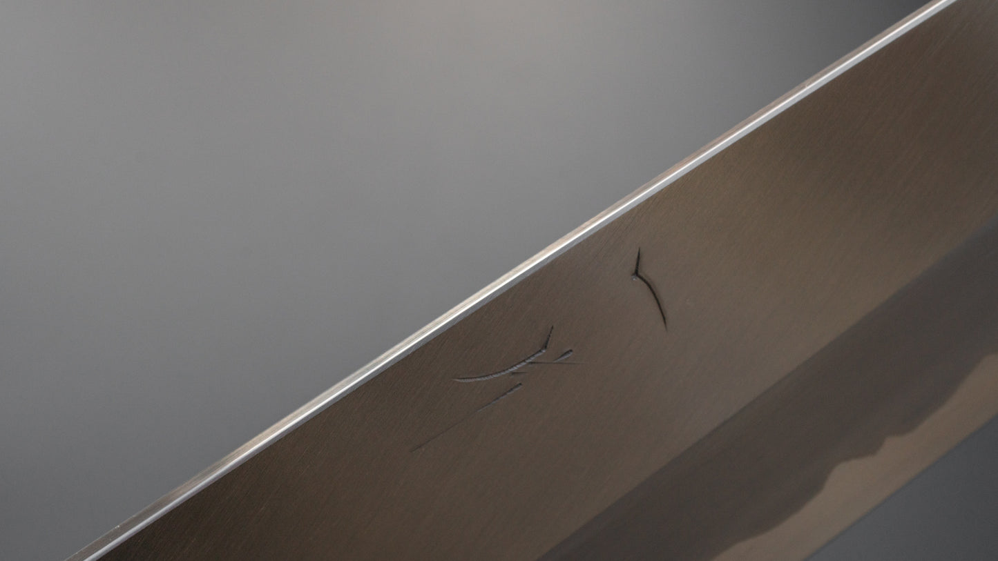 Hitohira Togashi Blue #1 roestvrij beklede Migaki Gyuto 210 mm Taihei Makassar ebbenhouten handvat