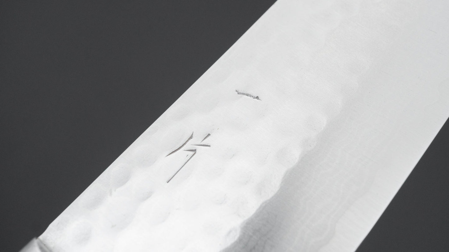 Hitohira NM V10 Tsuchime Damascus Santoku 170 mm imitatie mahoniehouten handvat