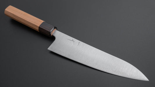 Hitohira Futana SB Migaki Gyuto 180 mm kersenhouten handvat