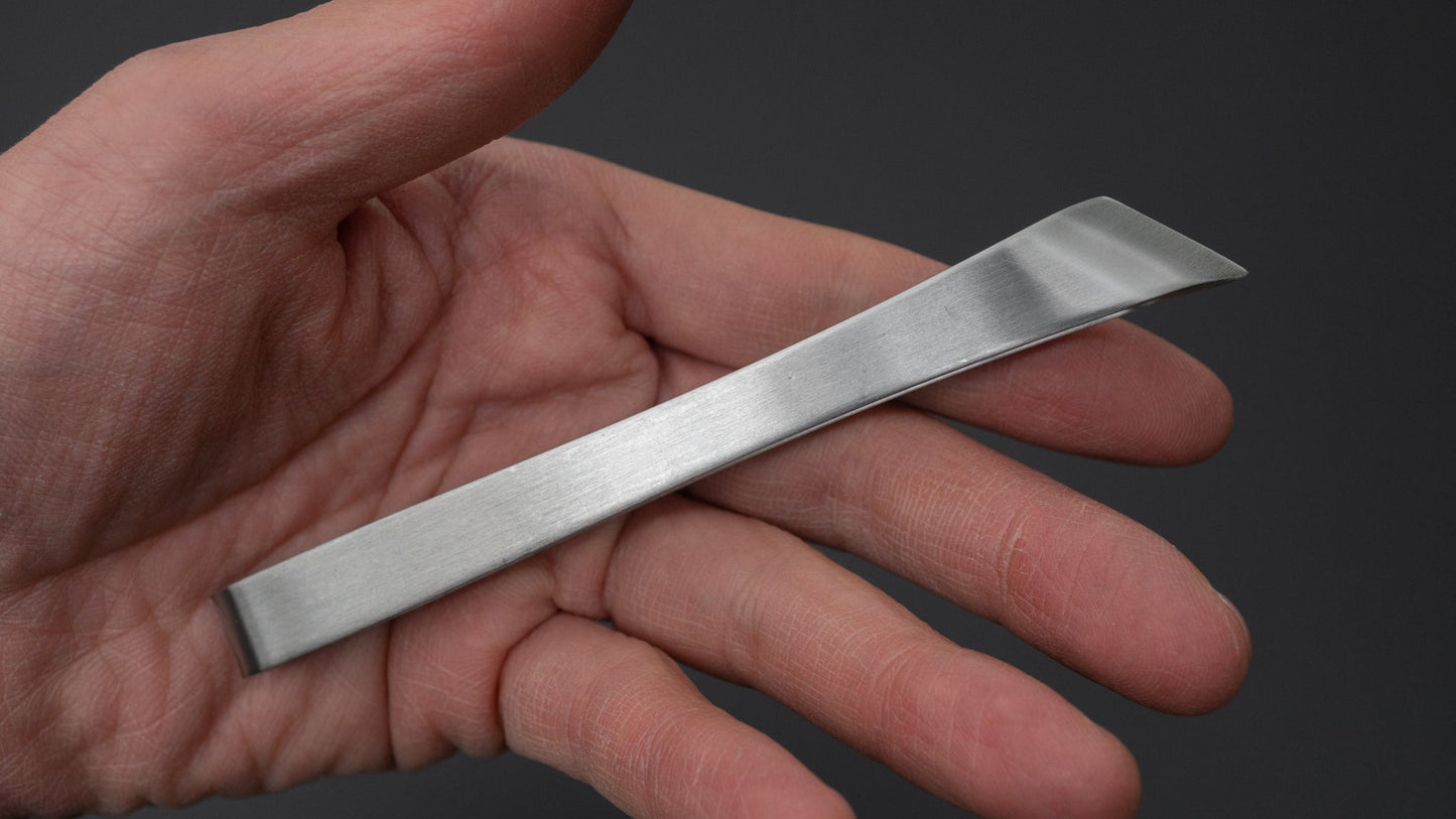 Hitohira Small Yanagi Fish Tweezer