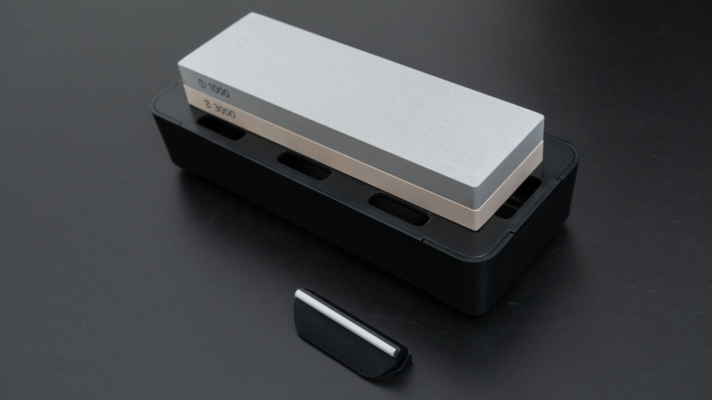 Naniwa Kirelu Conbination Whetstone #1000/ #3000 (with Case Case and Angle Guide)