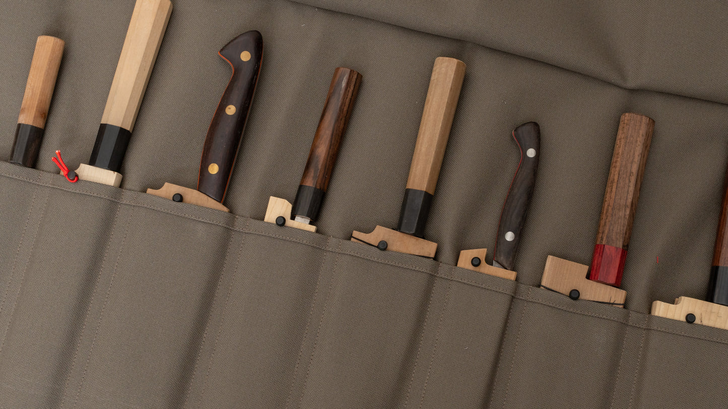 HI-CONDITION Hanpu Canvas 9 Pockets Knife Roll Elephant