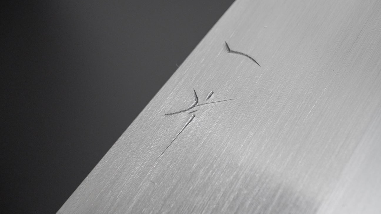 Hitohira Togashi Wit #1 Tachi Deba 165 mm Ho houten handvat (Saya)