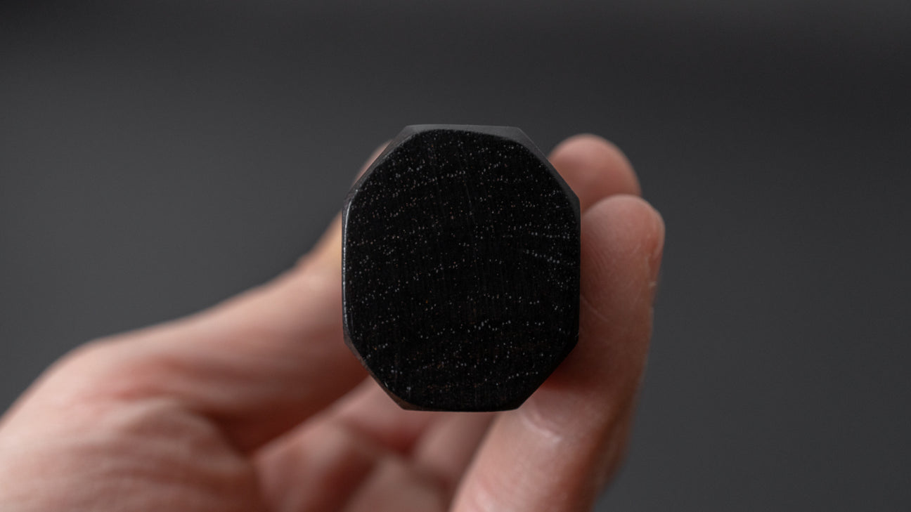 Hitohira Ashi Zweedse roestvrijstalen Santoku 165 mm ebbenhouten handvat