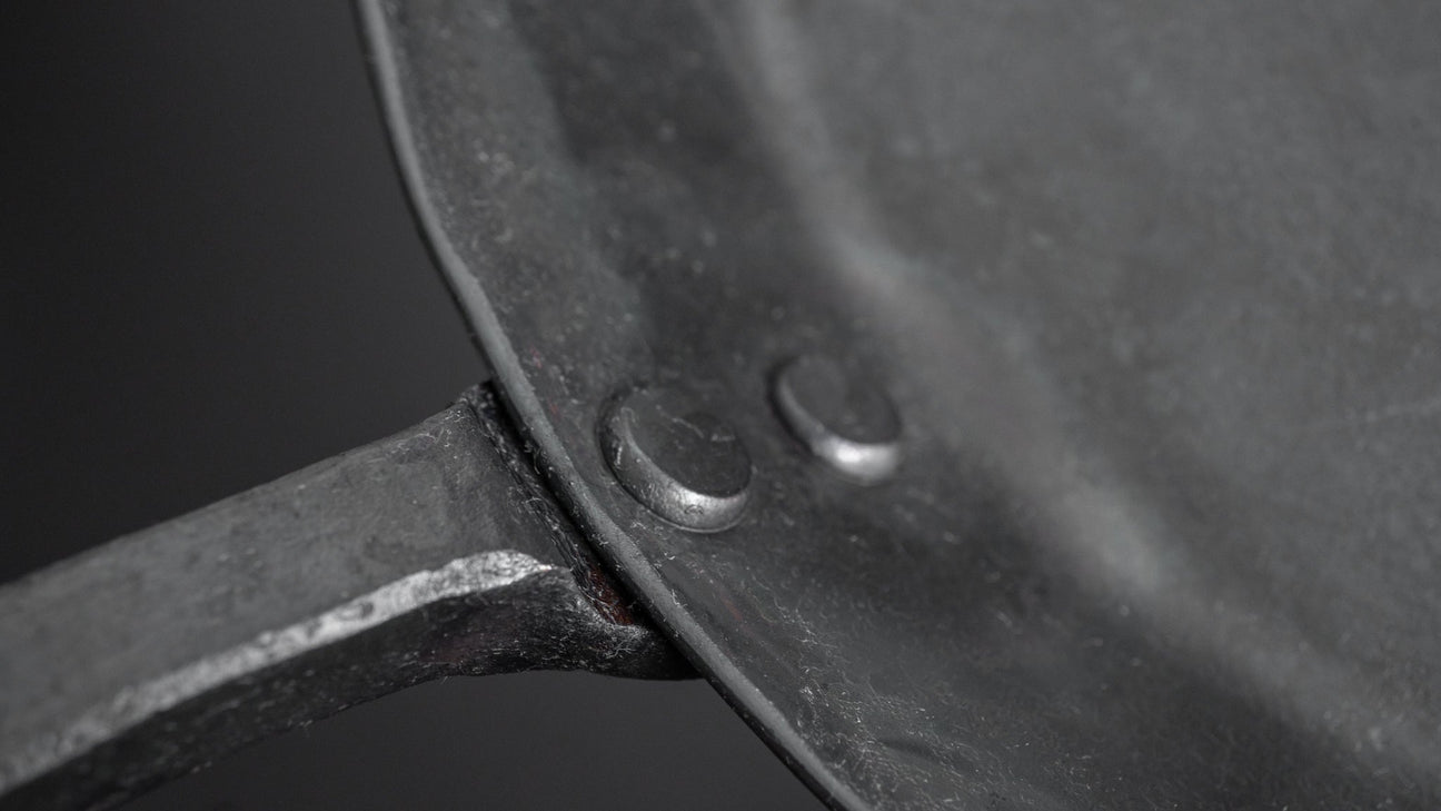 Kanatoko Hand Forged Iron Frying Pan 180mm Bottom Size (Thin)