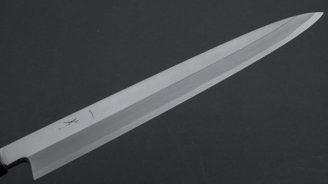 Hitohira Kikuchiyo Manzo White #3 Yanagiba 300mm Walnut Handle (Saya)