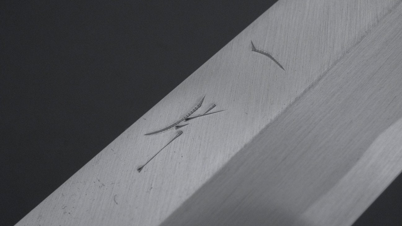 Hitohira Kikuchiyo Manzo White #3 Yanagiba 300mm Walnut Handle (Saya)