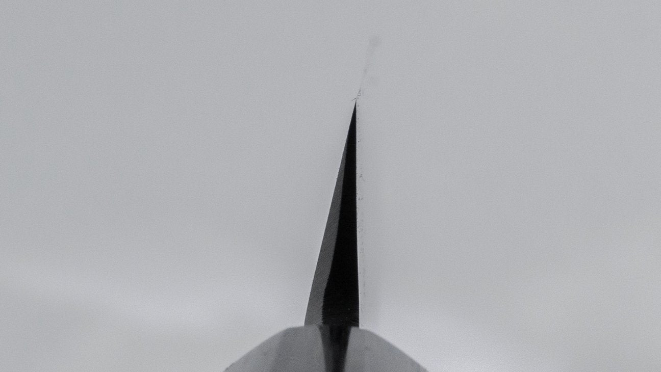 Hitohira Kikuchiyo Manzo White #3 Yanagiba 300mm Walnut Handle (Saya)