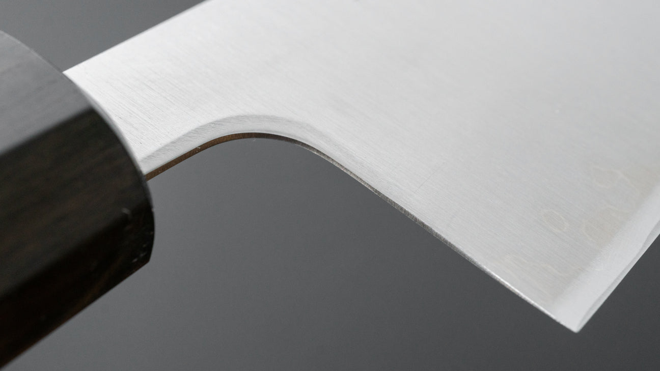 Hitohira Futana SB Migaki Kiritsuke Gyuto 240 mm kersenhouten handvat 