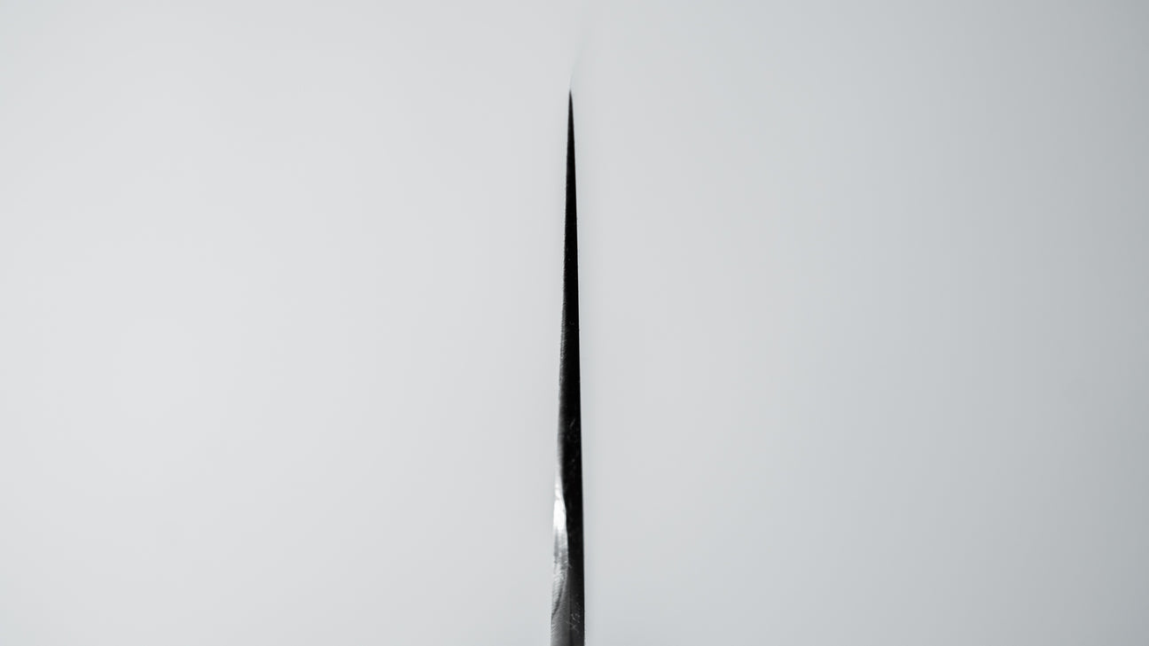 Hitohira Ashi Wit #2 Gyuto 210 mm ebbenhouten handvat