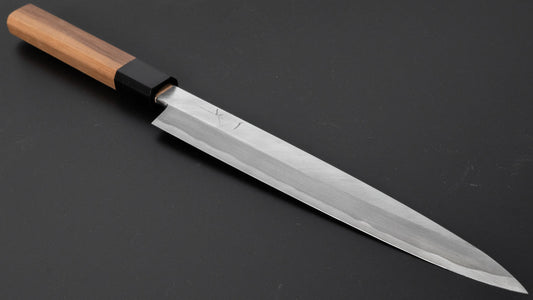 Hitohira Kikuchiyo Manzo Wit #3 Yanagiba 210 mm walnoot handvat (Saya)