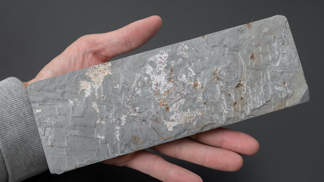 Hitohira Picked Mizukihara Uchigumori Natural Stone (No.0002)