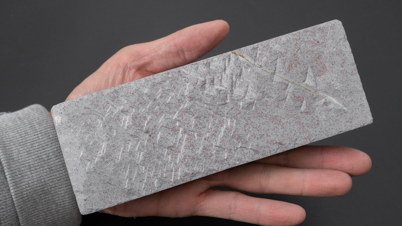 Hitohira Picked Mizukihara Uchigumori Natural Stone (No.0003)