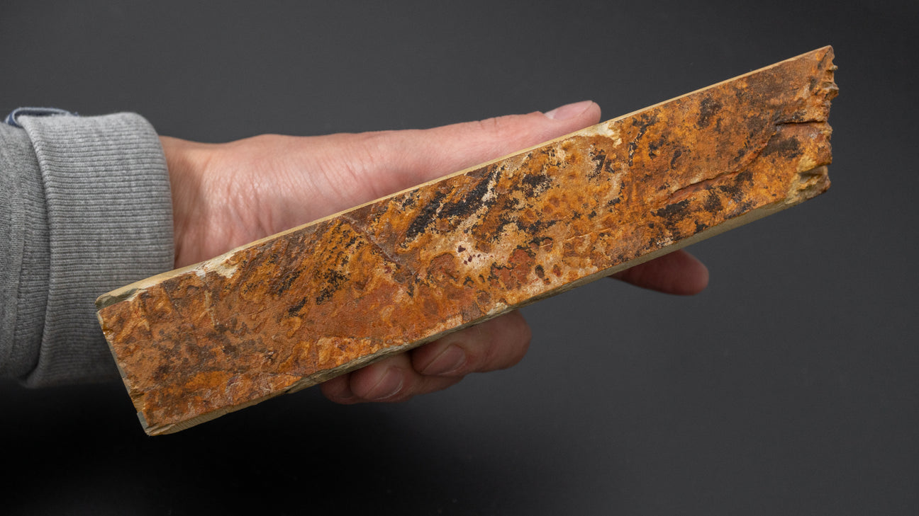 Hitohira Picked Shobudani Natural Stone (No.0009)