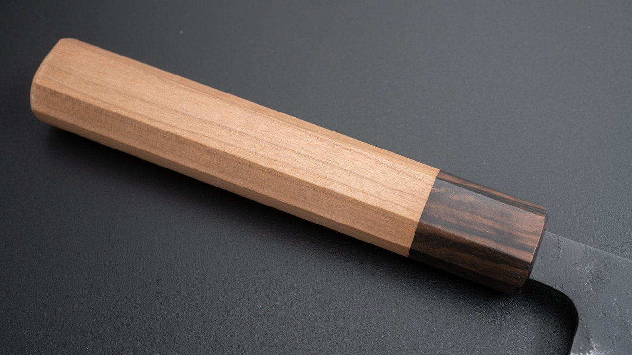 Hitohira Futana SB Kuro Nashiji Kiritsuke Gyuto 210 mm kersenhouten handvat 