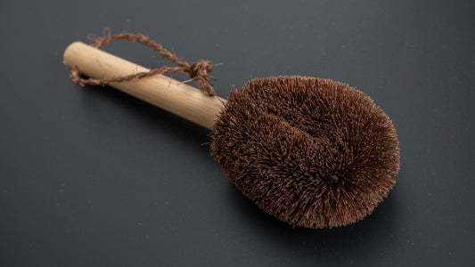 Kanaya Tawashi Brush with Handle (Palm)