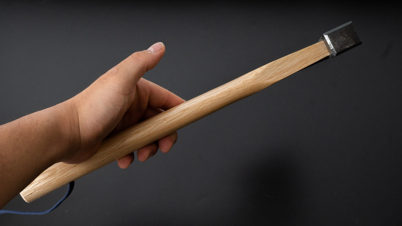 Mizuno Warikomi Jikata Masakari Bijl 570g eiken handvat