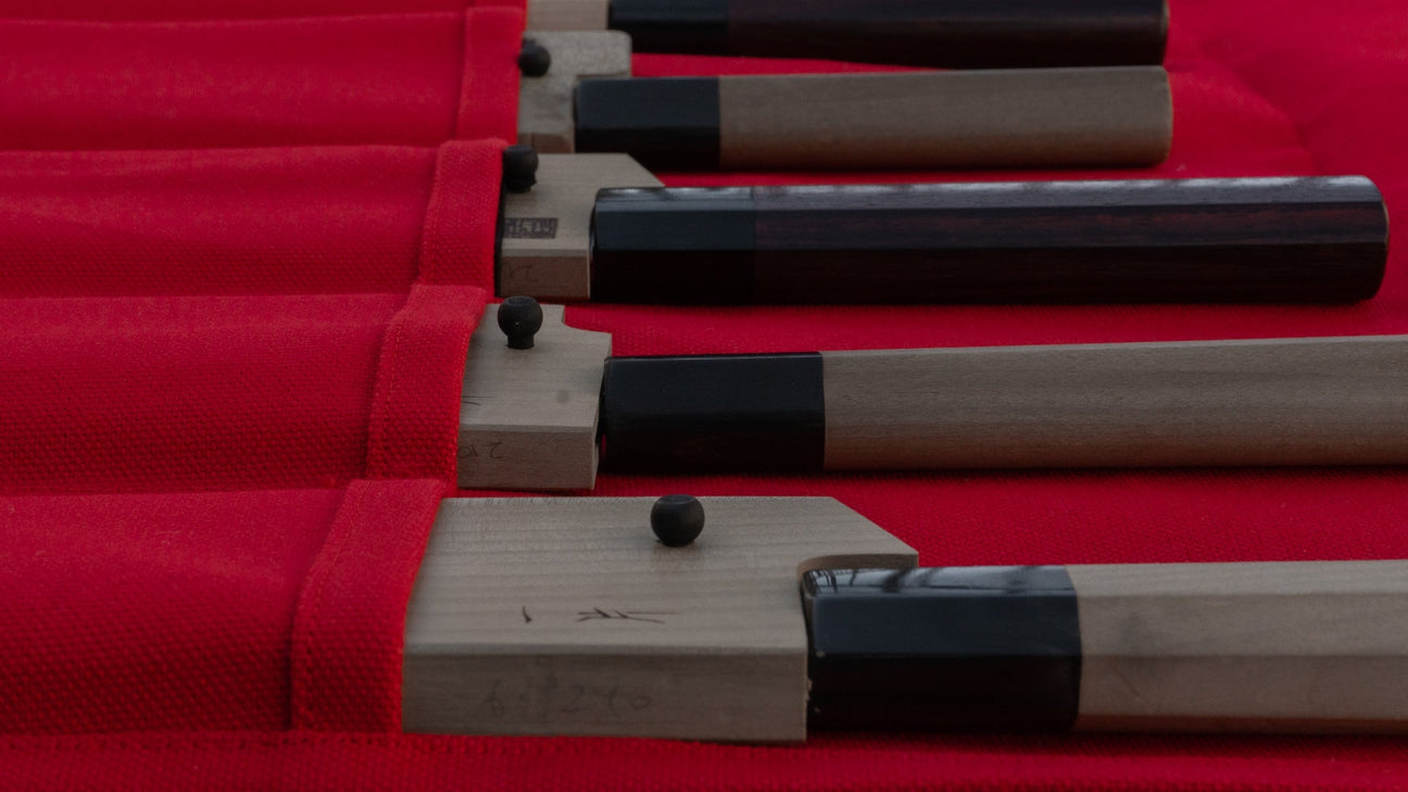 HI-CONDITION Hanpu Canvas 6 Pockets Knife Roll Red