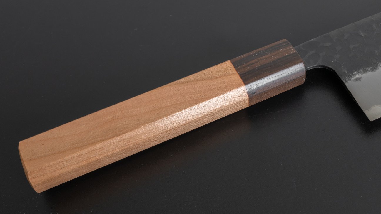 Hitohira Futana SB Kuro Tsuchime Nakiri 165 mm kersenhouten handvat 