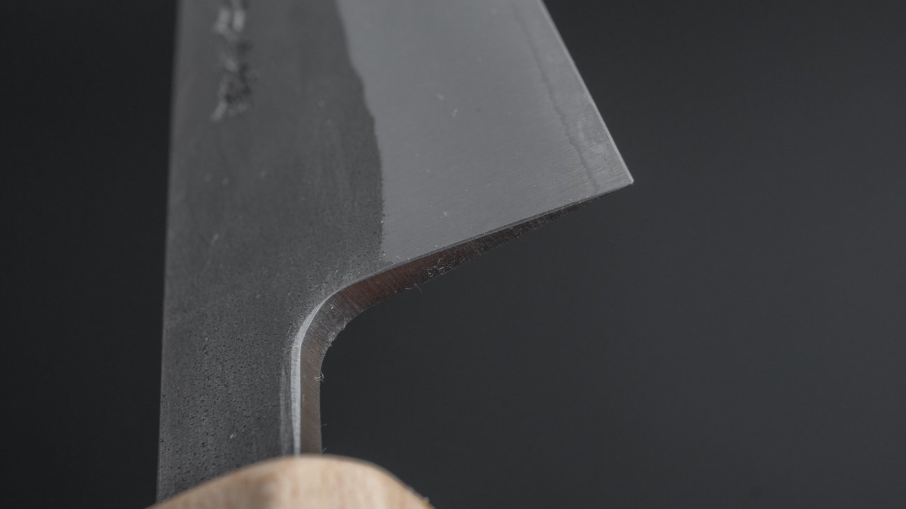 Hitohira TD Blue #2 roestvrij beklede Kurouchi Petty 150 mm walnoot handvat