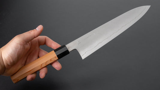 Hitohira Kikuchiyo Izo Zilver #3 Gyuto 240 mm cederhouten handvat