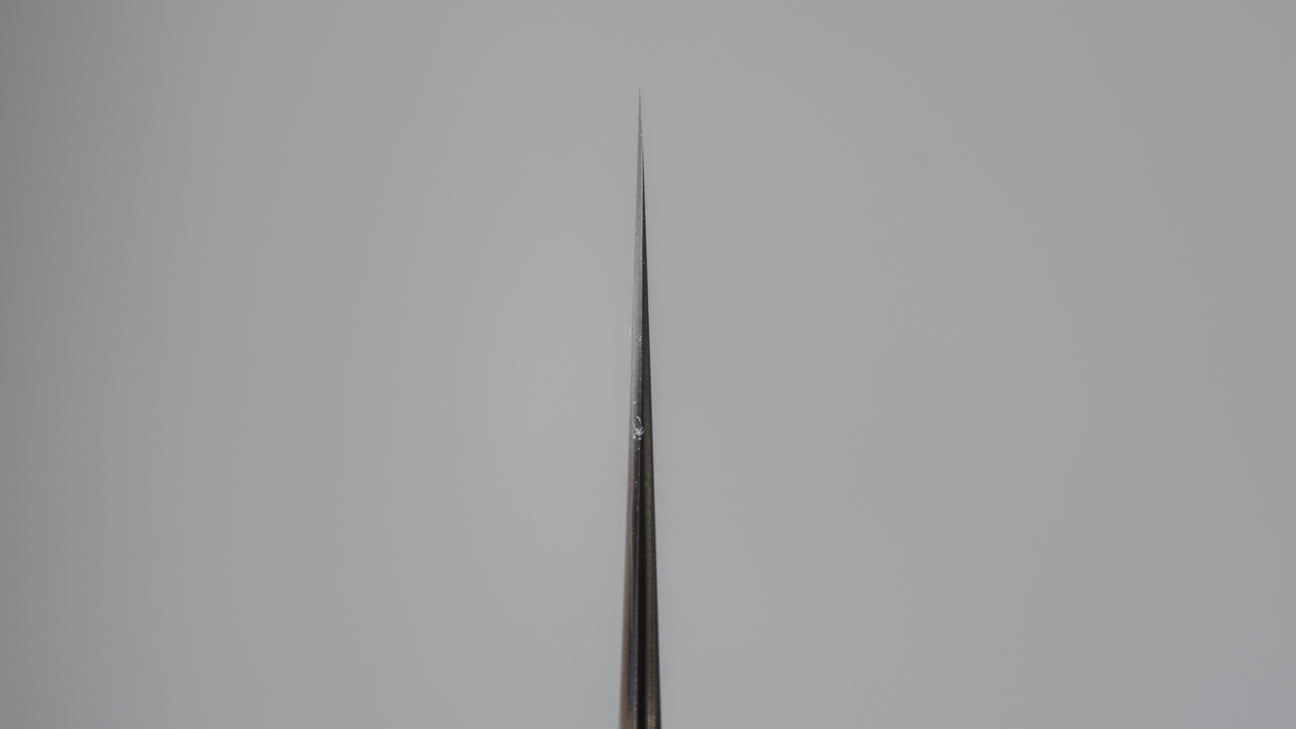 Hitohira Kikuchiyo Izo Zilver #3 Gyuto 240 mm cederhouten handvat