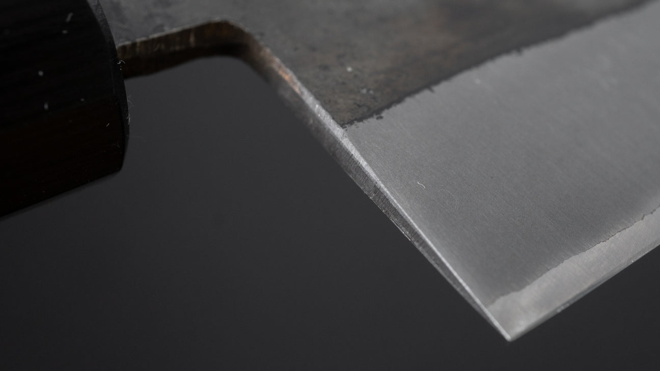 Hitohira Harima gesmeed blauw super roestvrij bekleed 165mm Santoku walnoot handvat