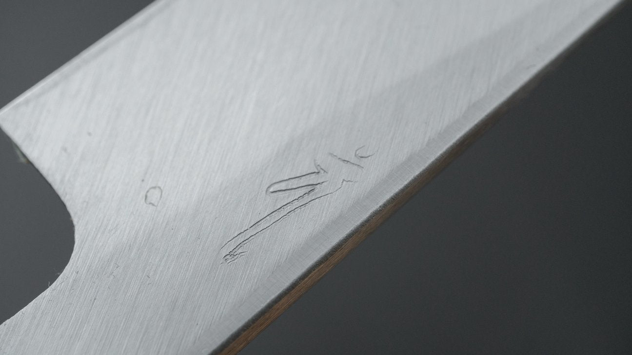 Morihei Yoshitomo Yanagiba 180mm Poplar Handle