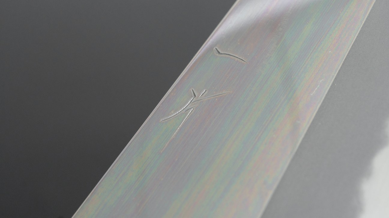 Hitohira Tanaka Kyuzo blauw #1 spiegel Gyuto 240 mm Taihei ebbenhouten handvat